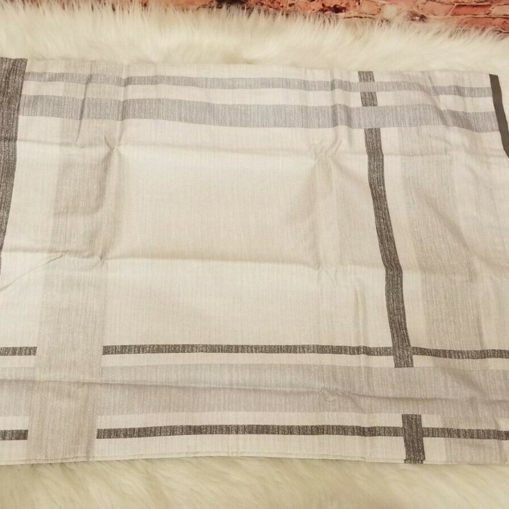 HOTEL COLLECTION MODERN PLAID SET OF TWO GREY SHAM